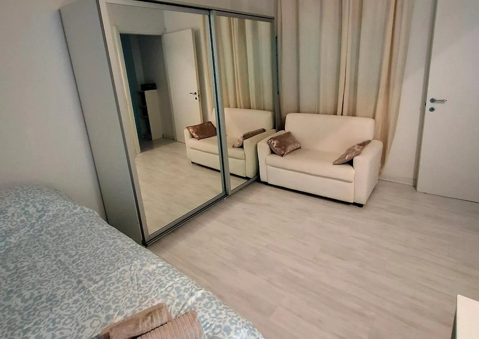 Amazing Serenity Flat For 7, Ac, Historic Center Faenza Διαμέρισμα