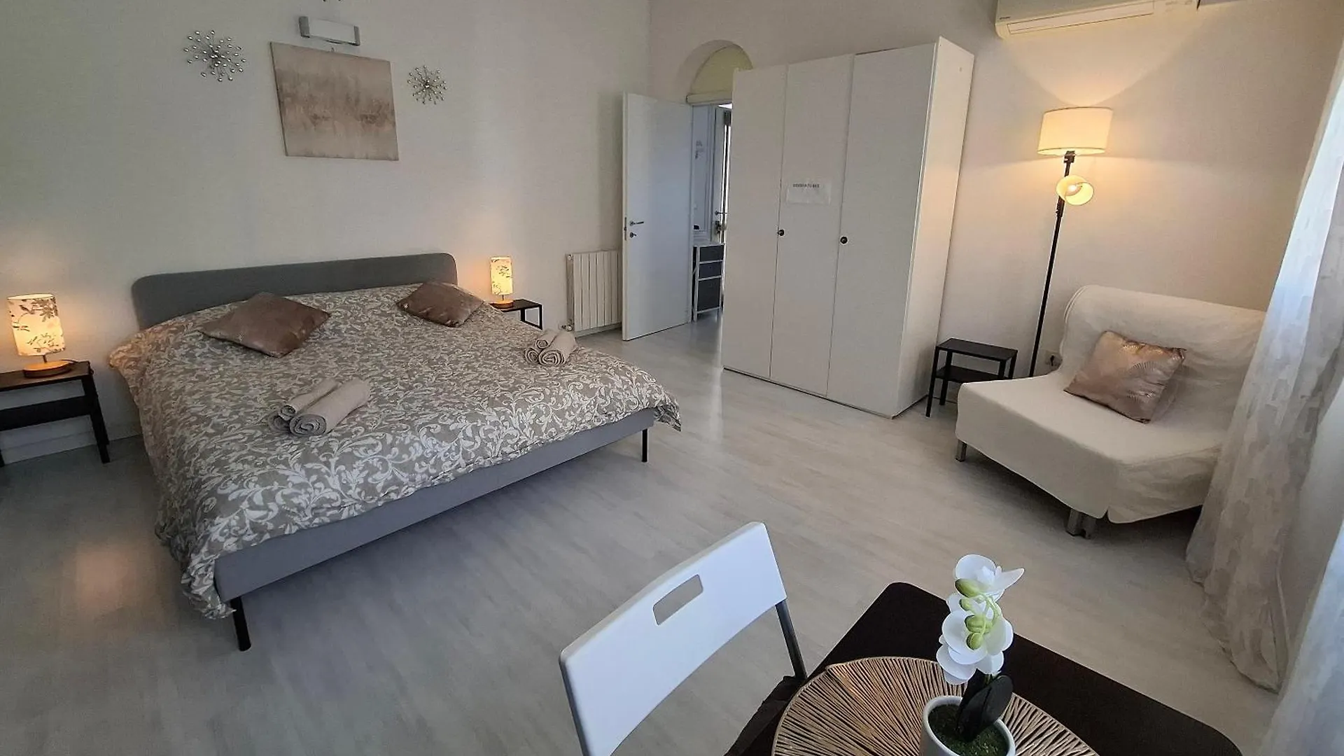 Amazing Serenity Flat For 7, Ac, Historic Center Faenza 0*,
